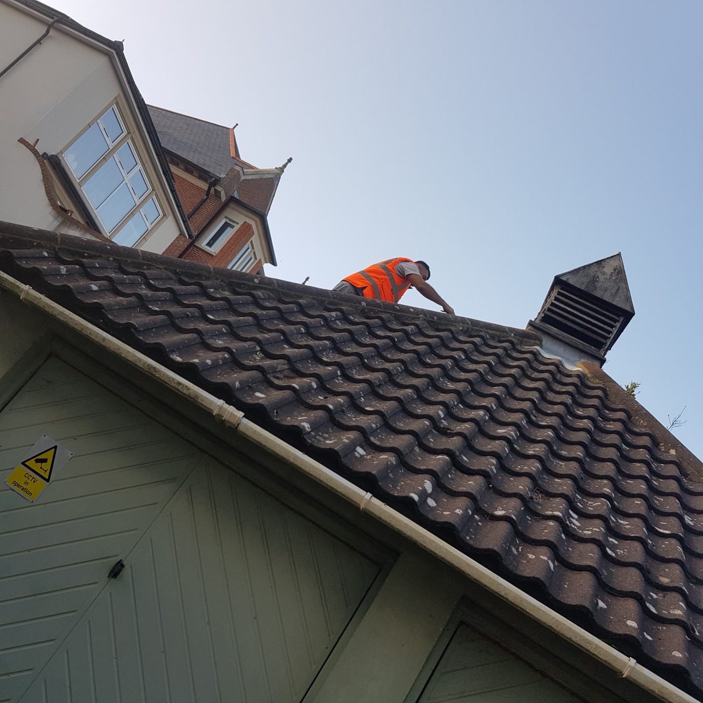 Ridge tile maintenance